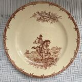 Flat plates iron earth hunting scene vieillard