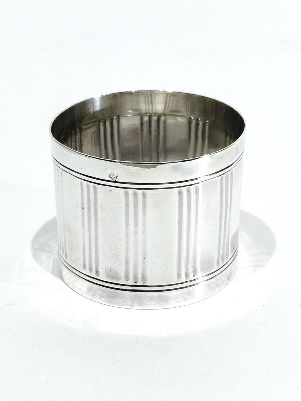 Rond de serviette en argent