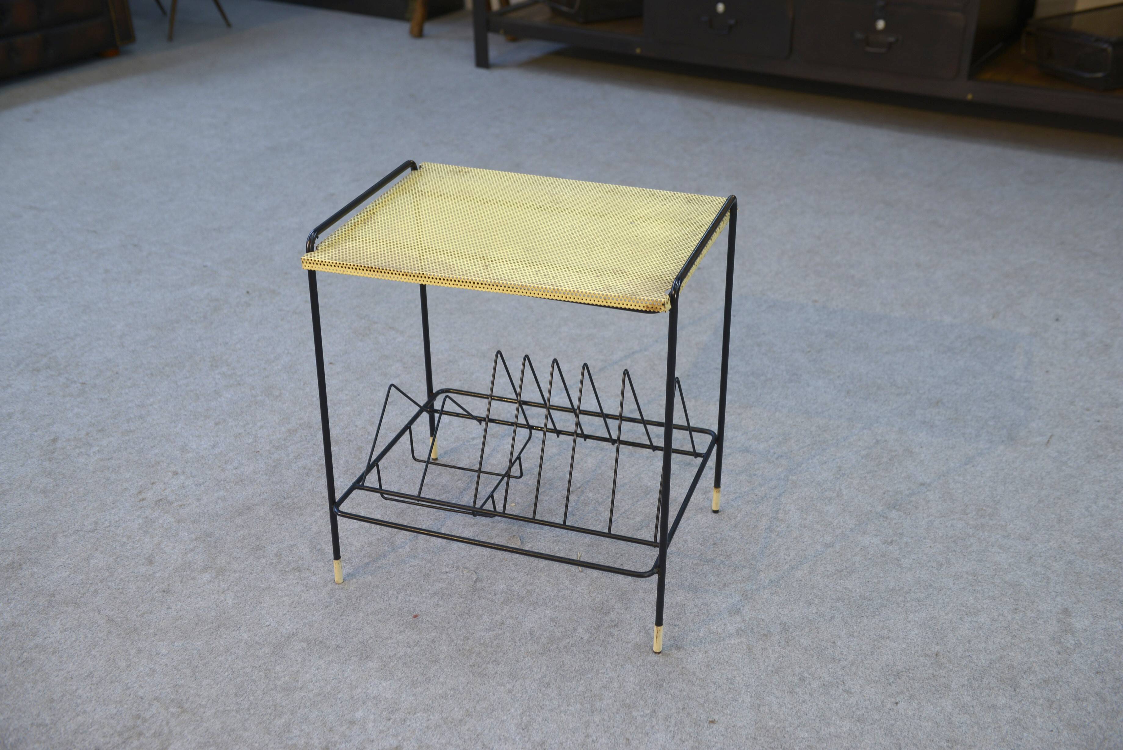 Table d'appoint, porte-vinyles