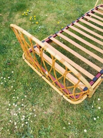 Rattan basket bed or bench