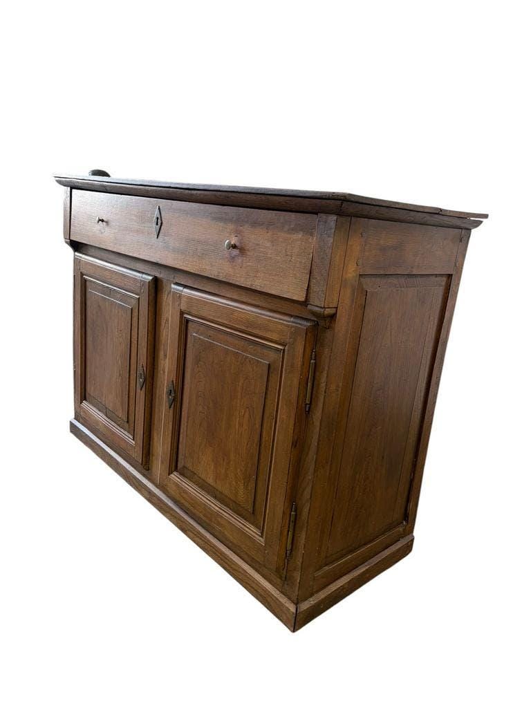 Buffet vintage en bois brun