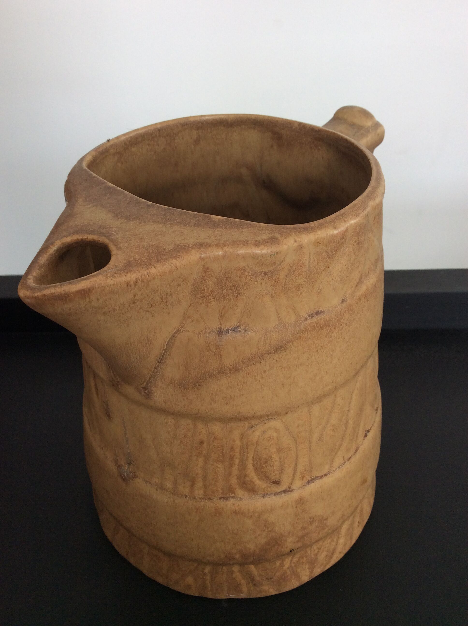 Series of 2 pitchers 1970