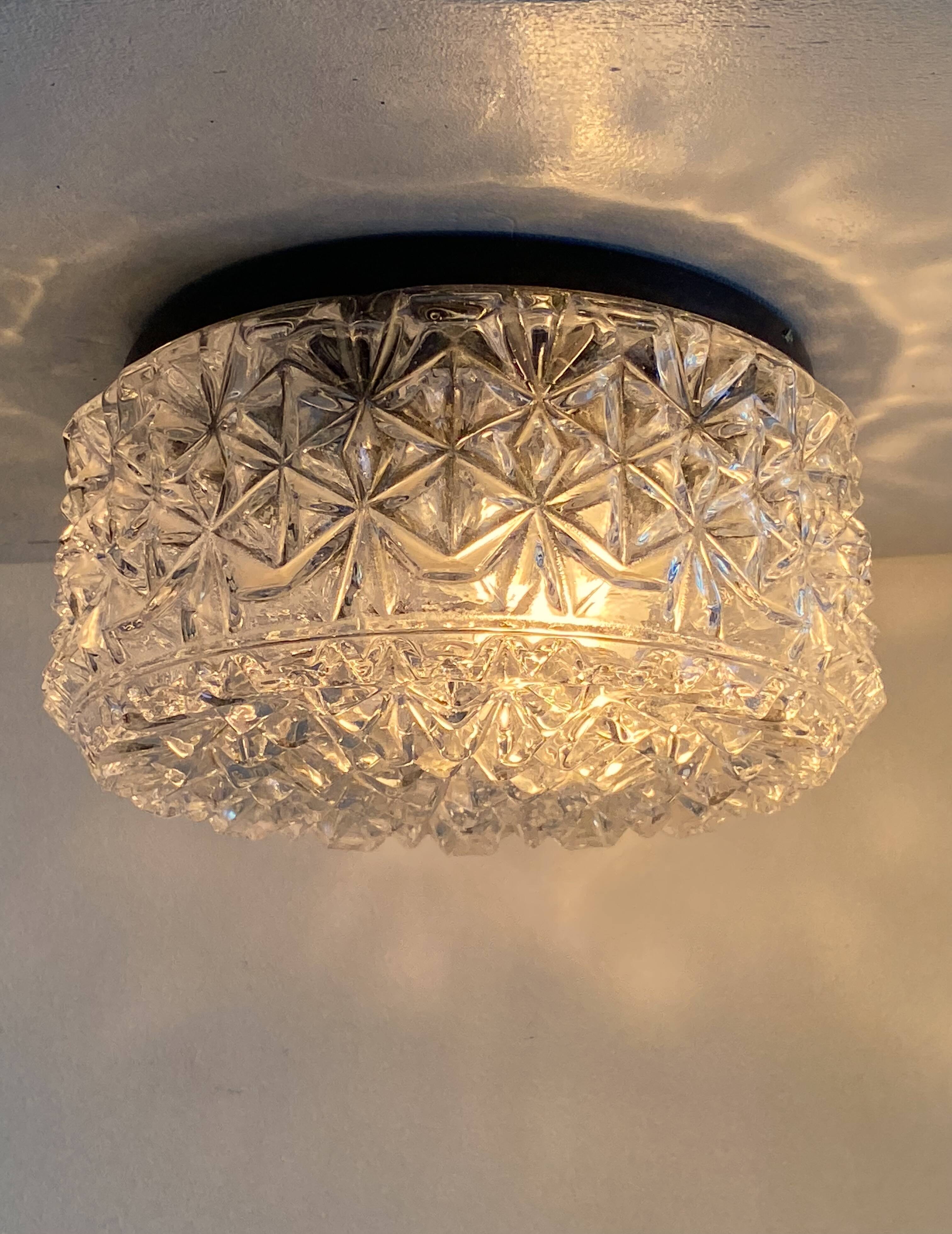 Ceiling light/wall light from the 70s