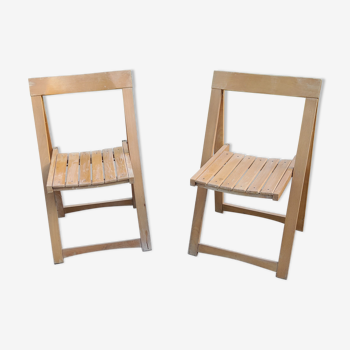 Pair of folding chairs with beech slats from the 70s