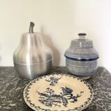 Flat plates Gien thistles