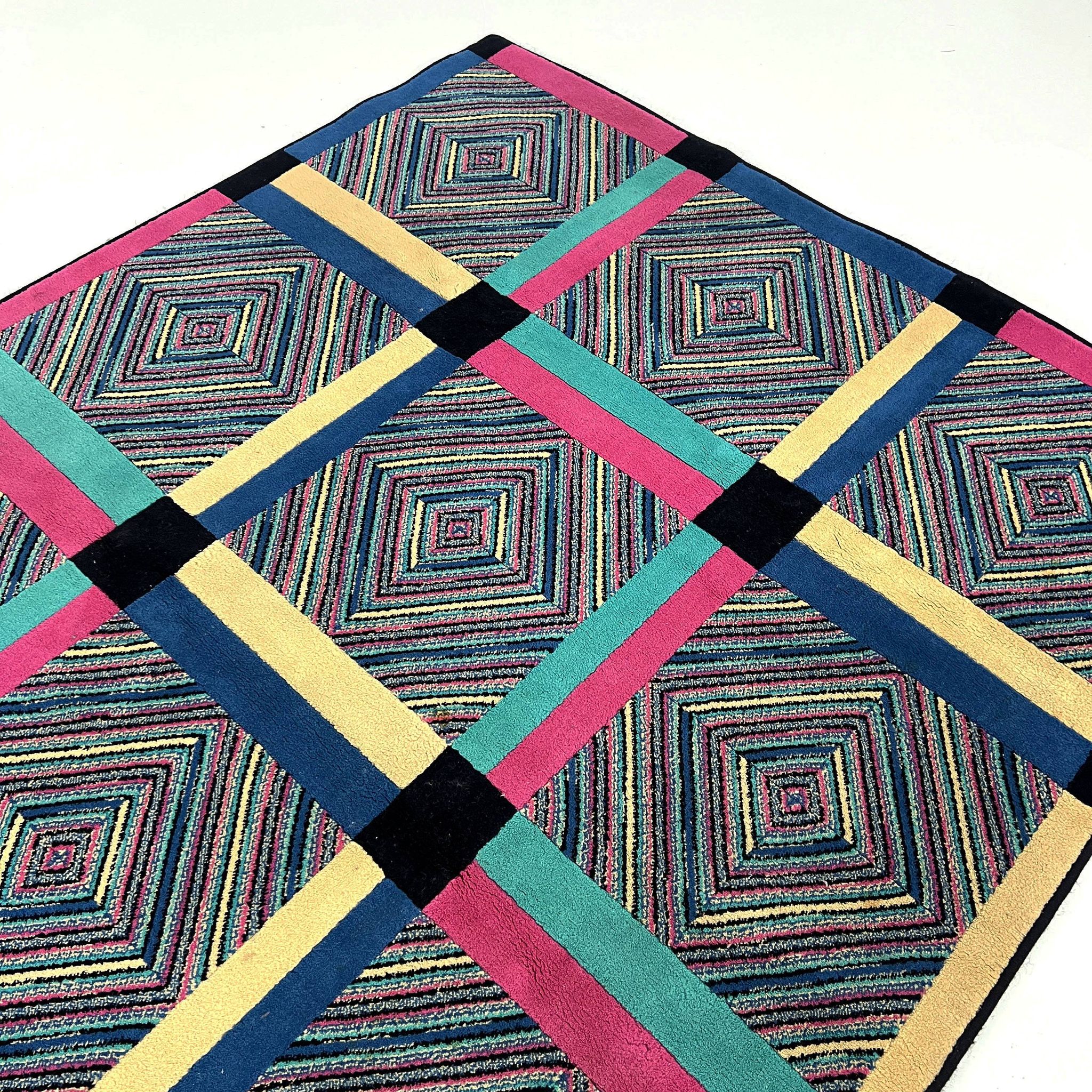 Tapis aux formes géométriques par Missoni, 1980