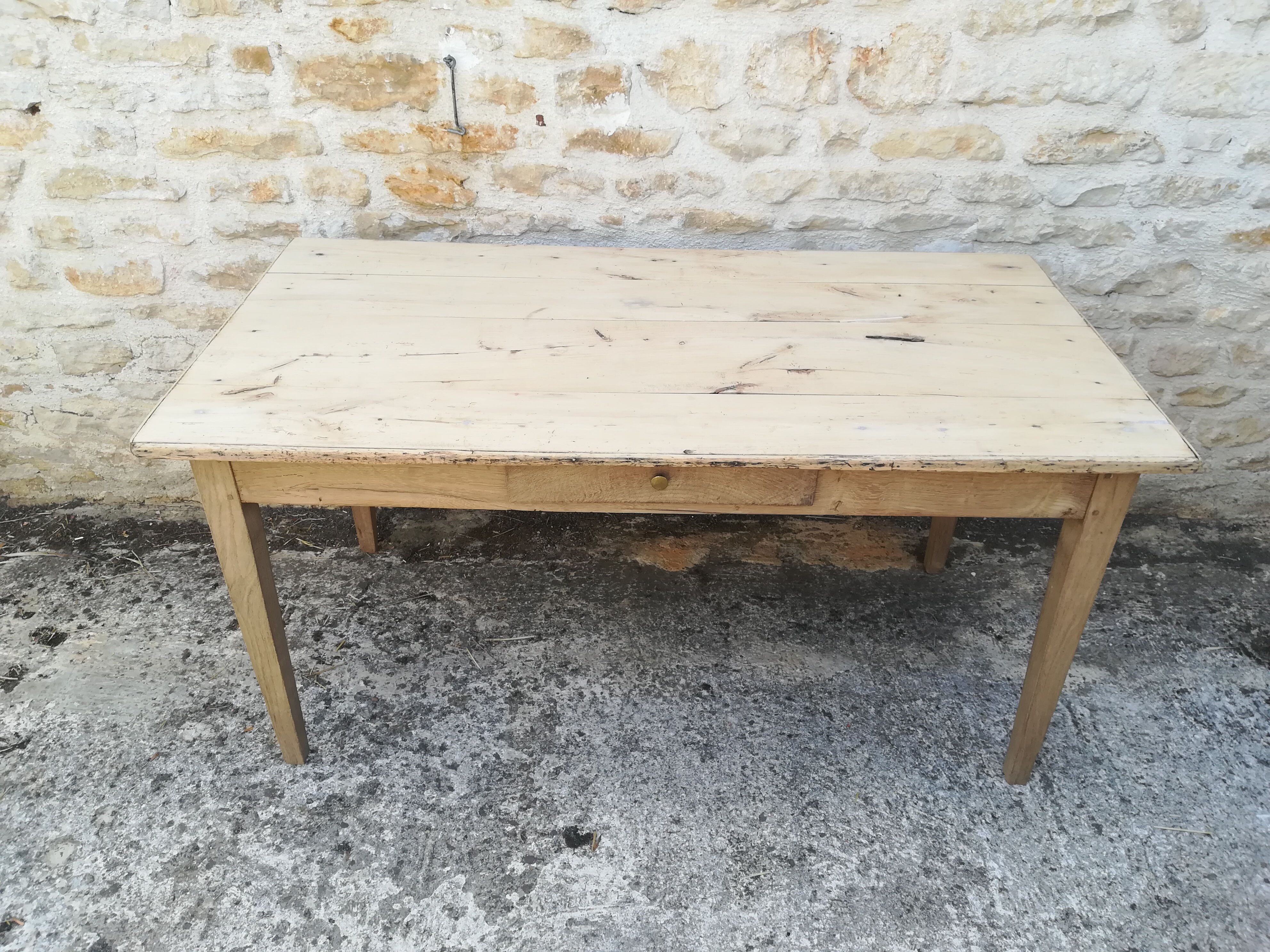 Farmhouse table