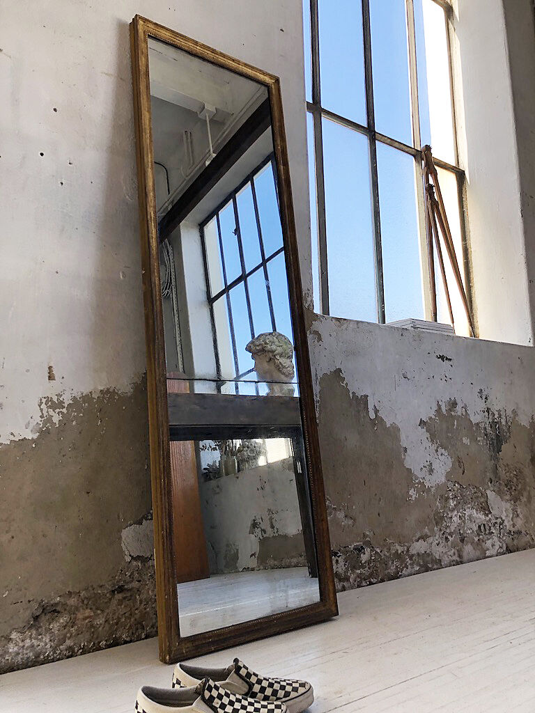 Mirror channel board