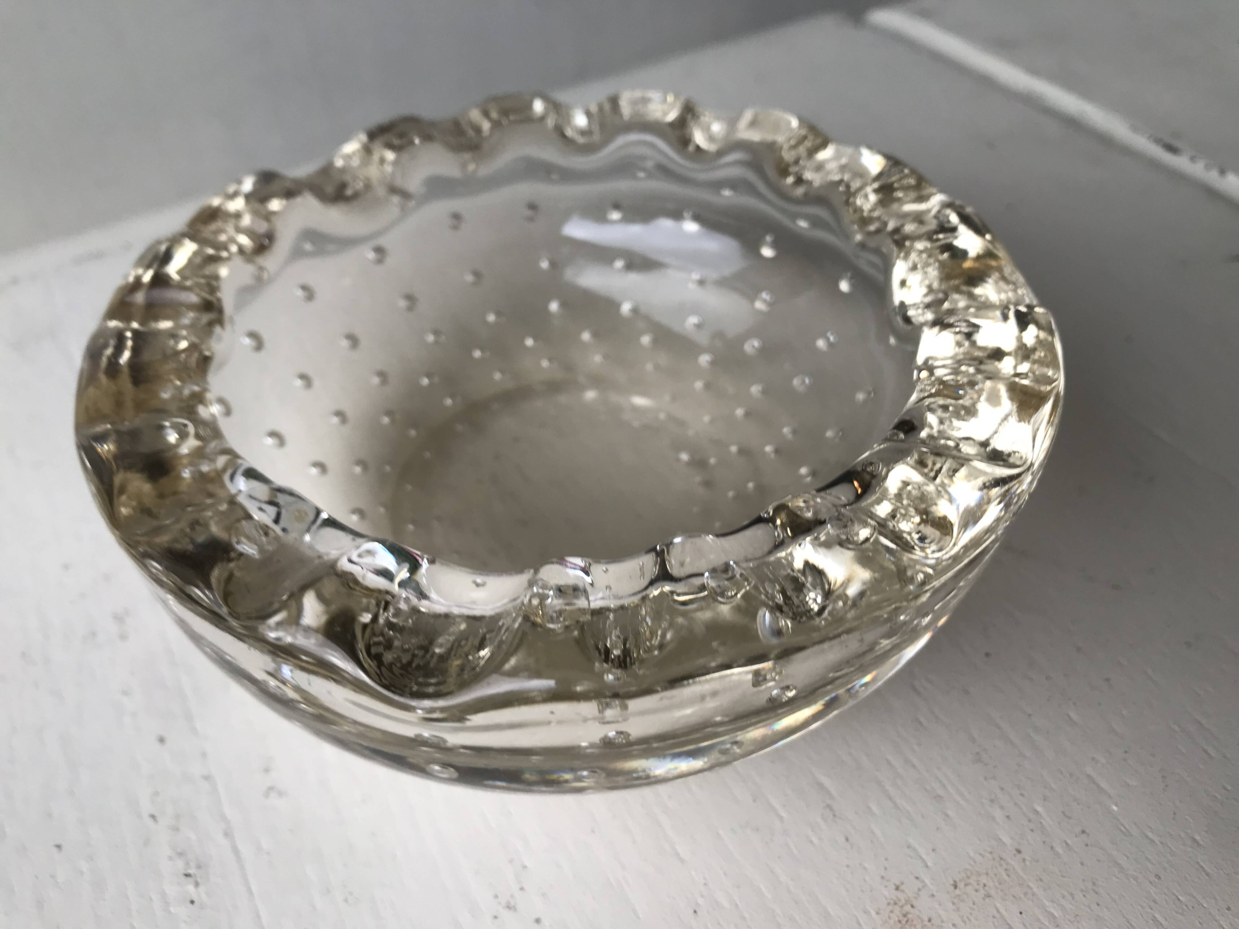 Daum Nancy France, bubbled ashtray or empty pocket, Circa 1930.