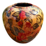 Retro flower vase
