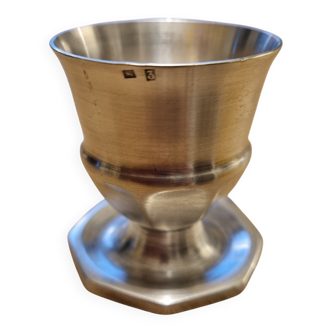 Solid silver egg cup with Lion hallmark.