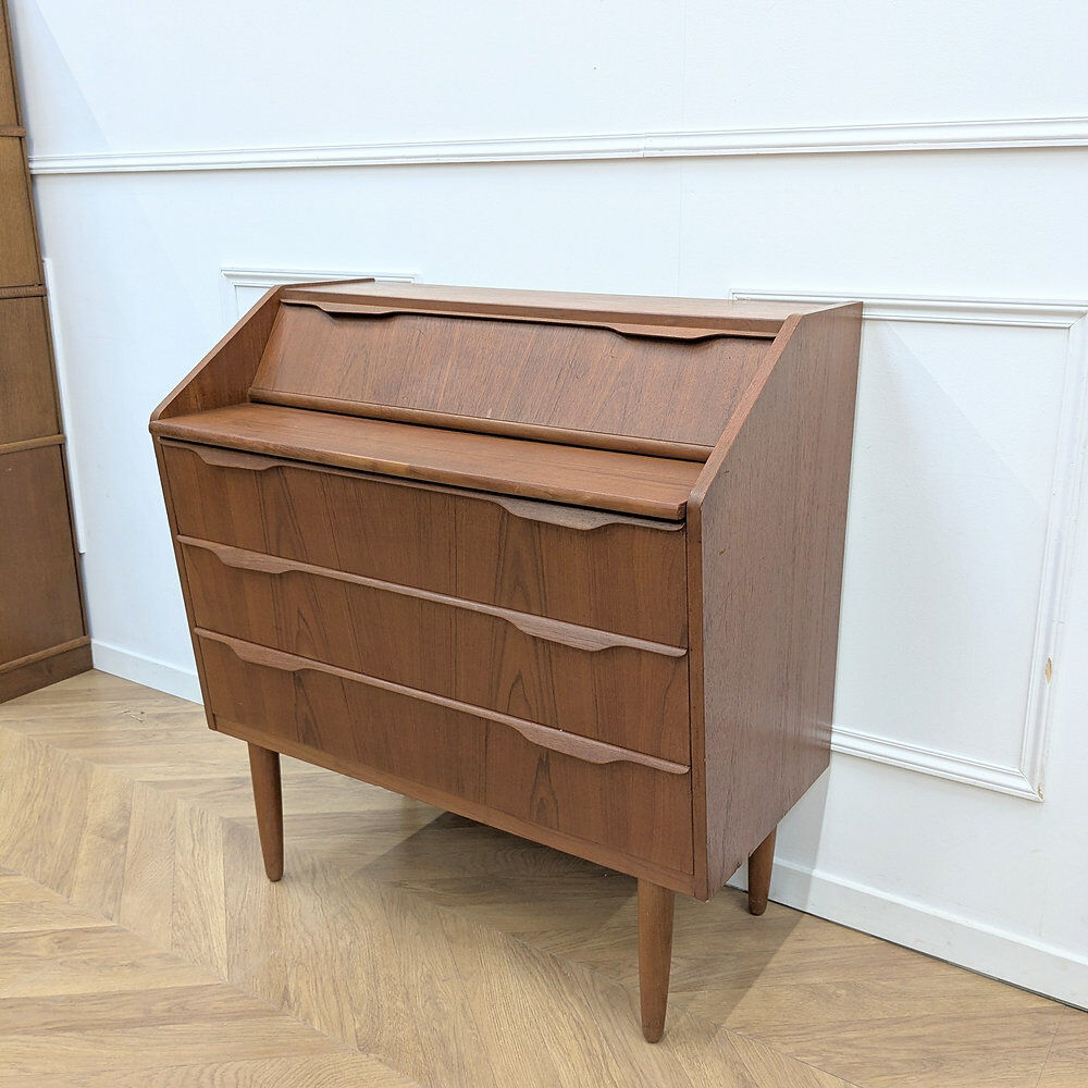 Secrétaire scandinave