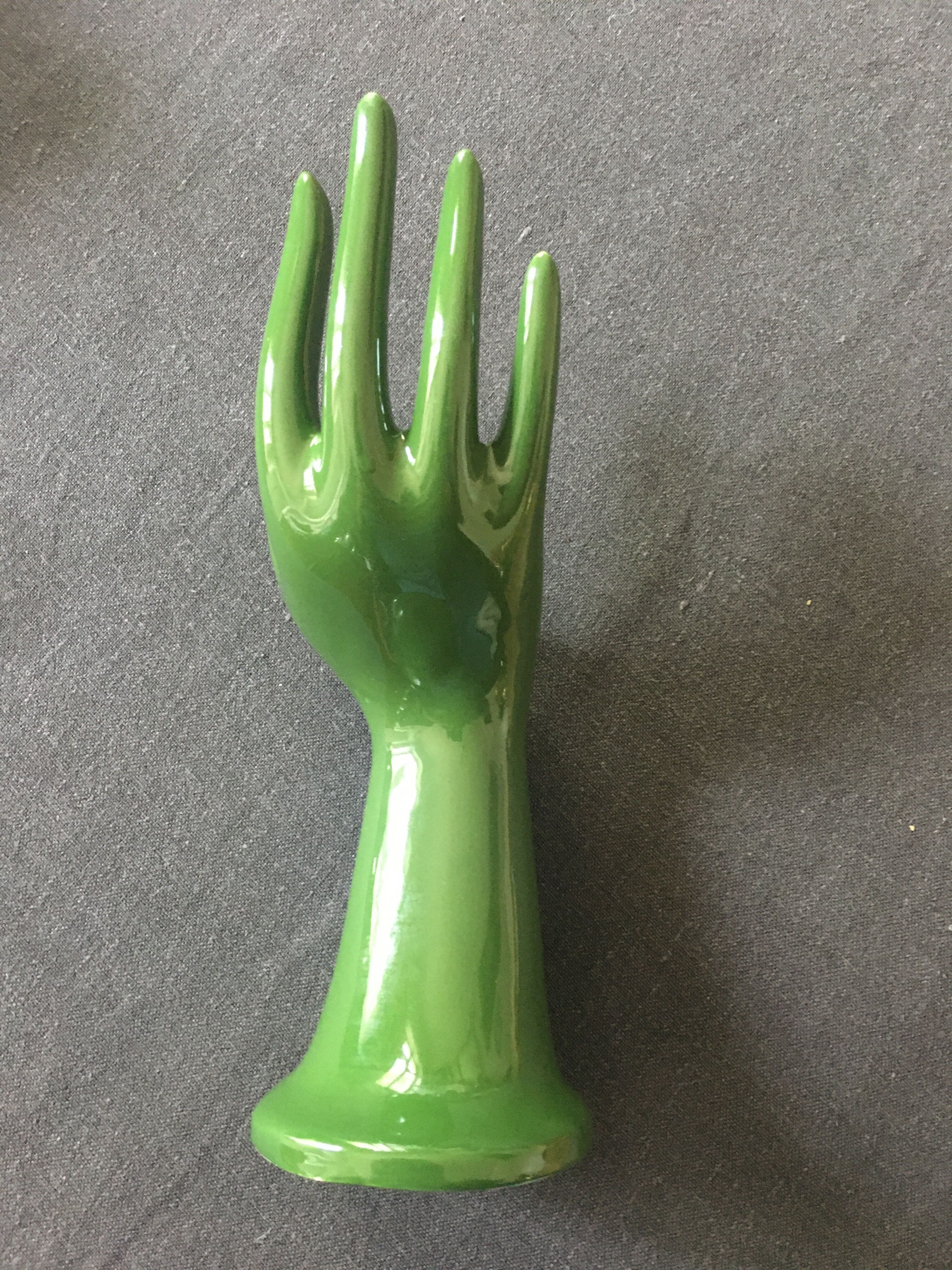 Hand baguier green ceramic 70s