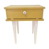 Mustard vibrating bedside