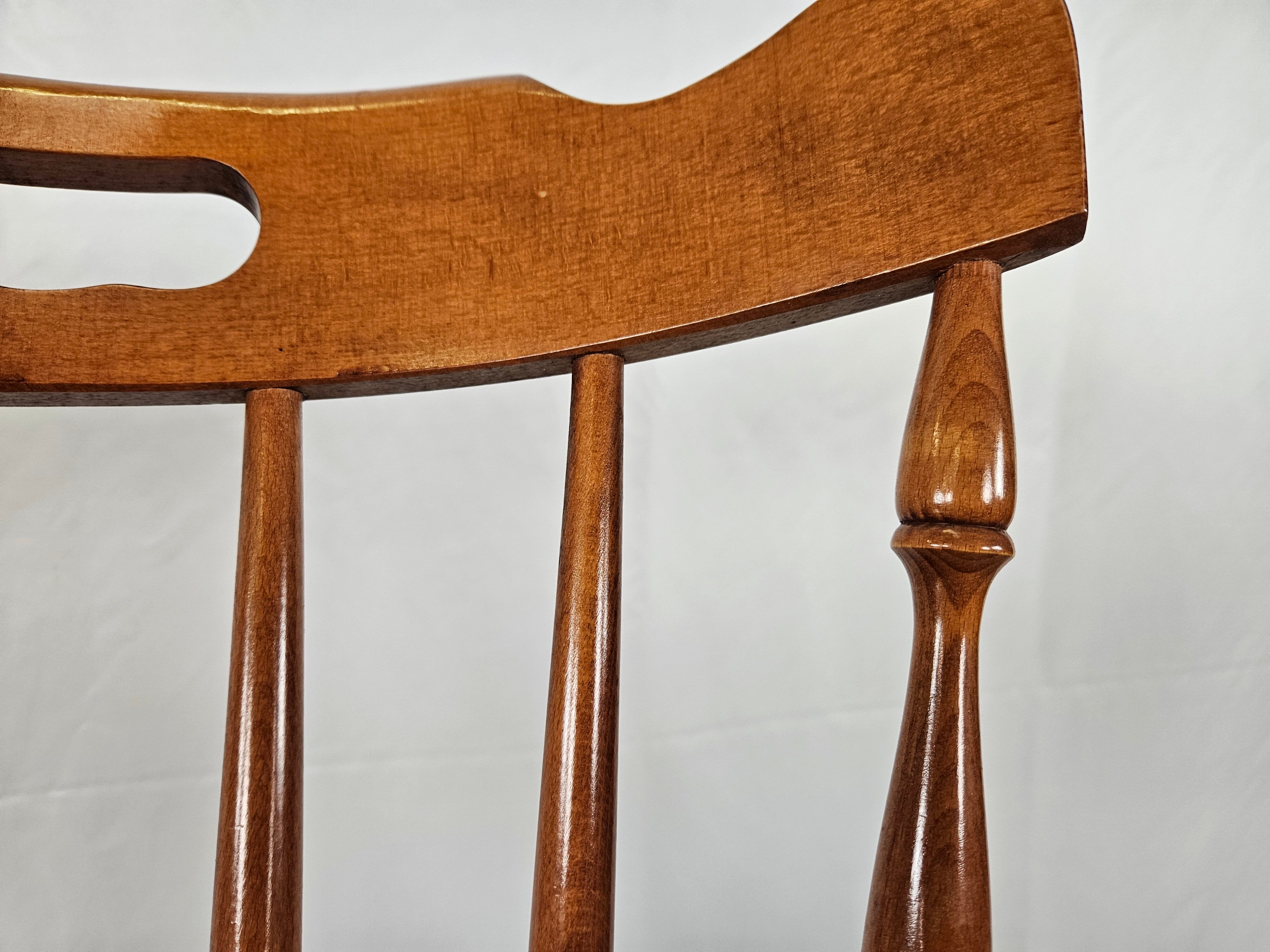 Set of 4 country style chairs, 80s