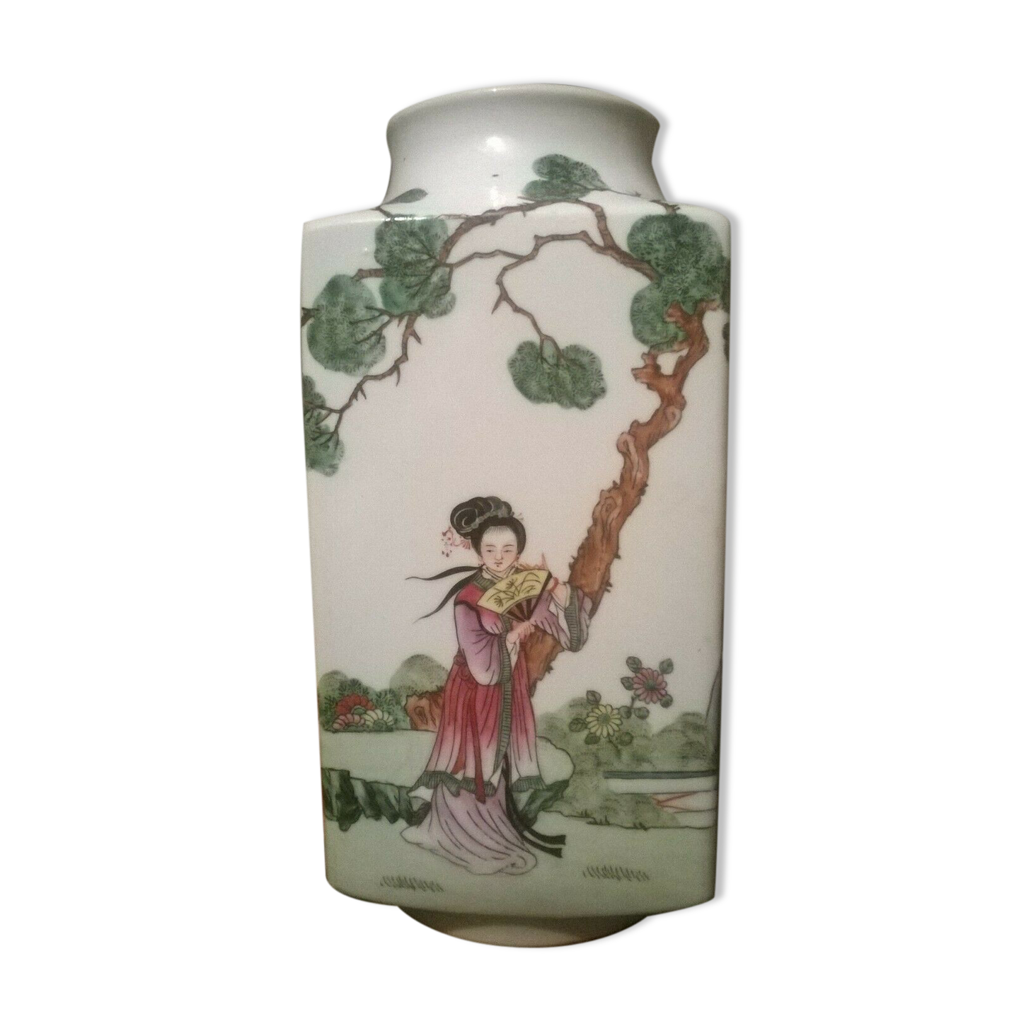 Polychrome enamelled porcelain quadrangular vase. China, 20th century