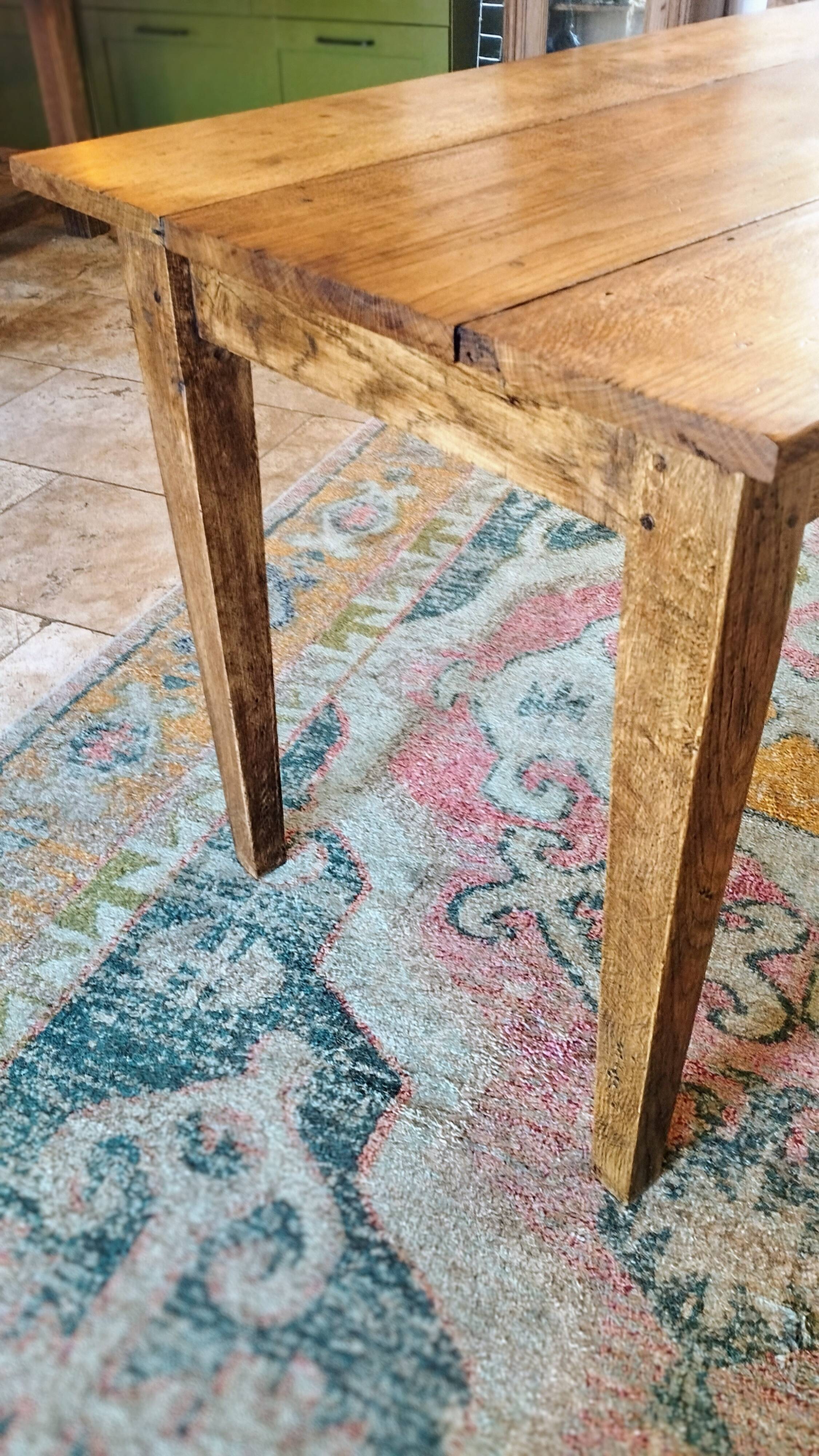 Farm table in sold oak