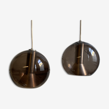 Frank Ligtelijn's pair of globe hanging for Raak