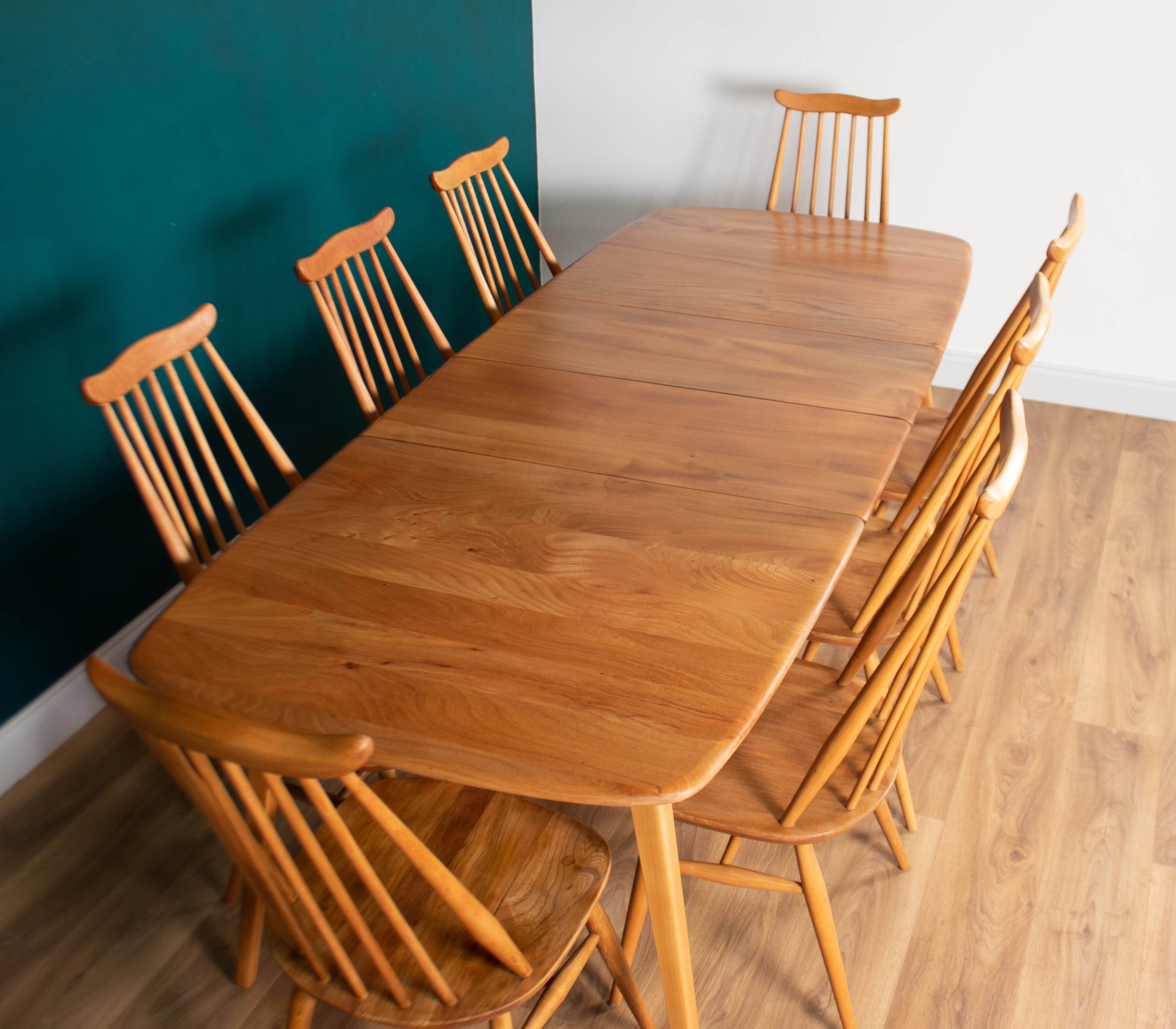 Table de salle à manger rétro en orme blond modèle 444, grande planche et 8 chaises de salle à manger d'orfèvre