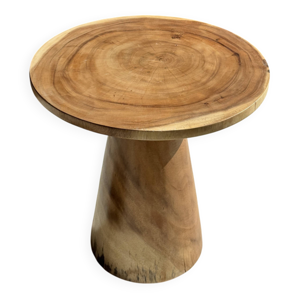 Table d'appoint en suar massif naturel (monoxyle) piètement conique minimal