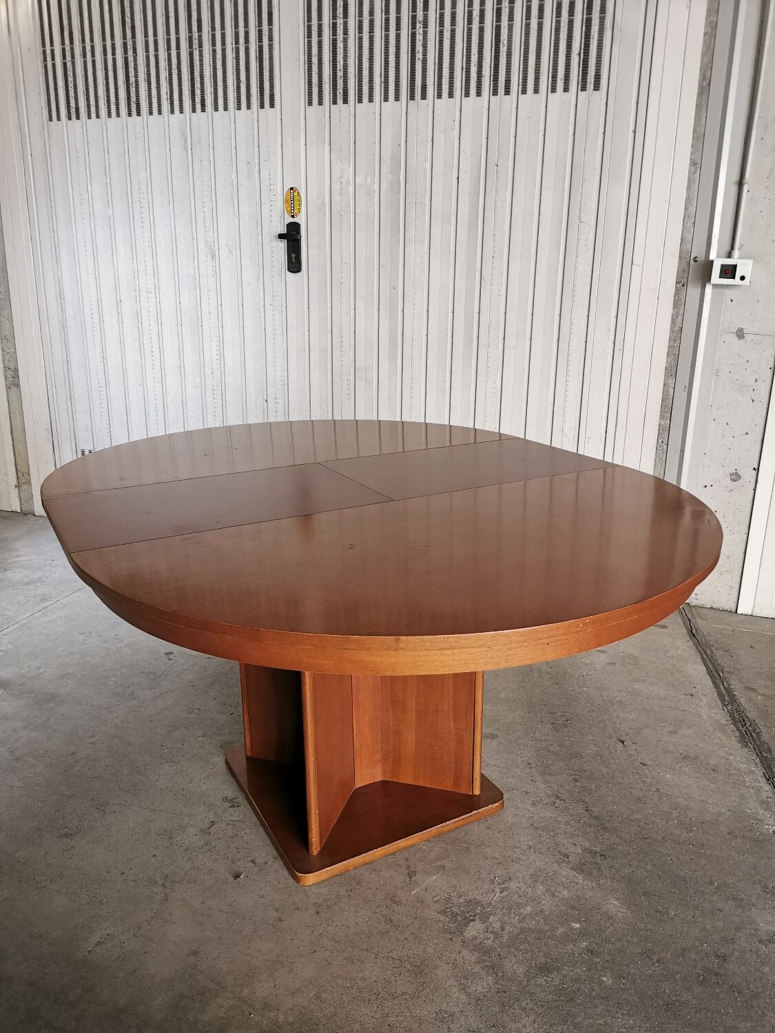 Vintage Italian extending table