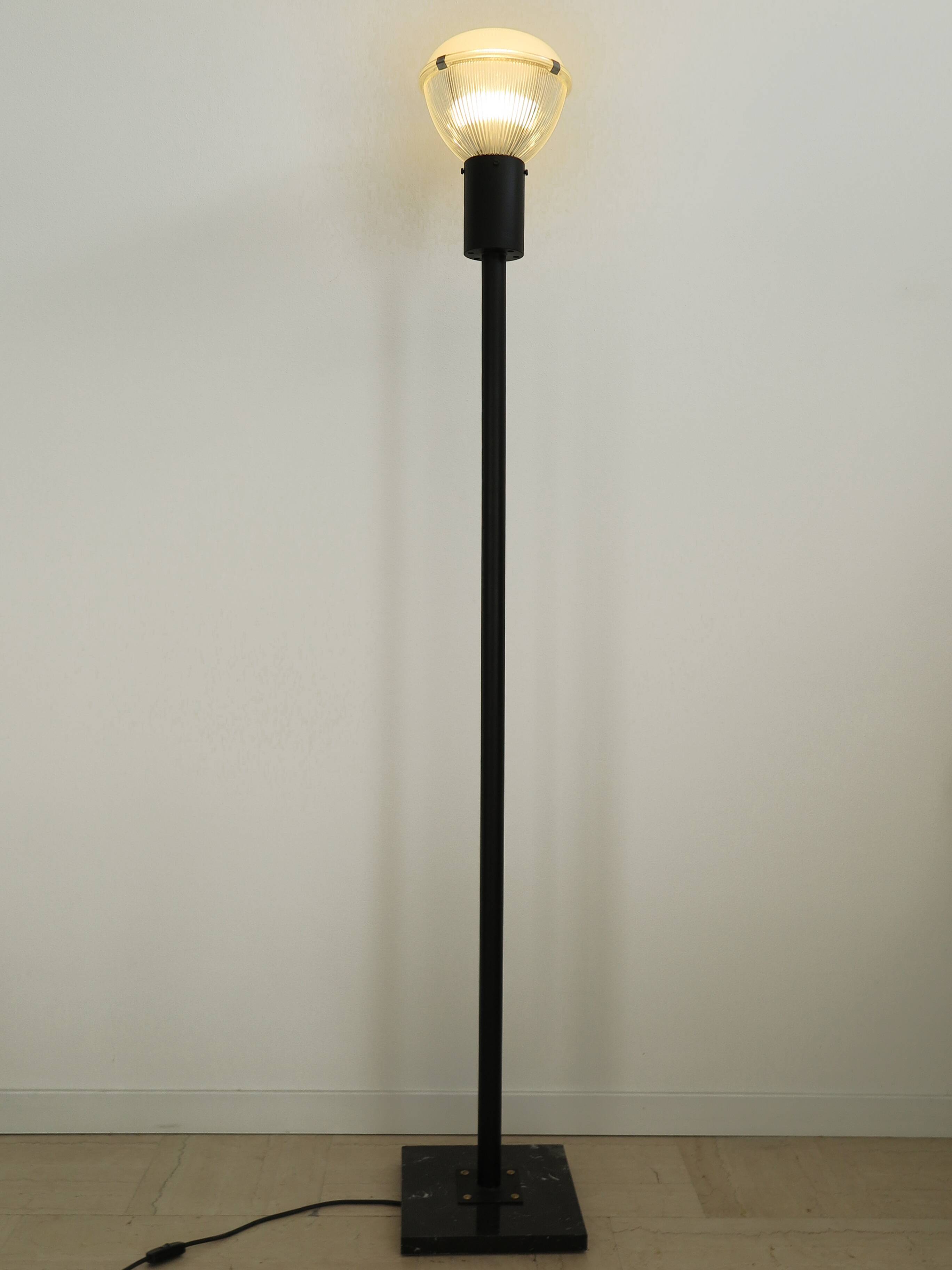 Lampadaire italien 6 feux - La Brocante En Ligne