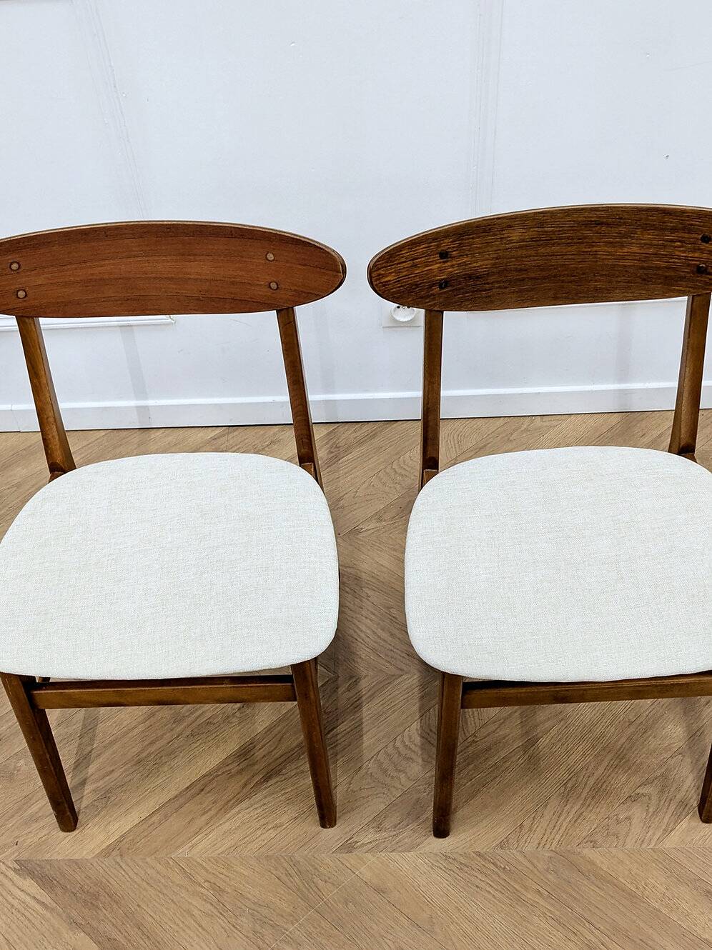 1 set of 3 vintage retro chairs by Farstrup
