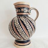 Pitcher 2L ceramic decoration in relief
