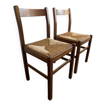 Vintage pair of chairs