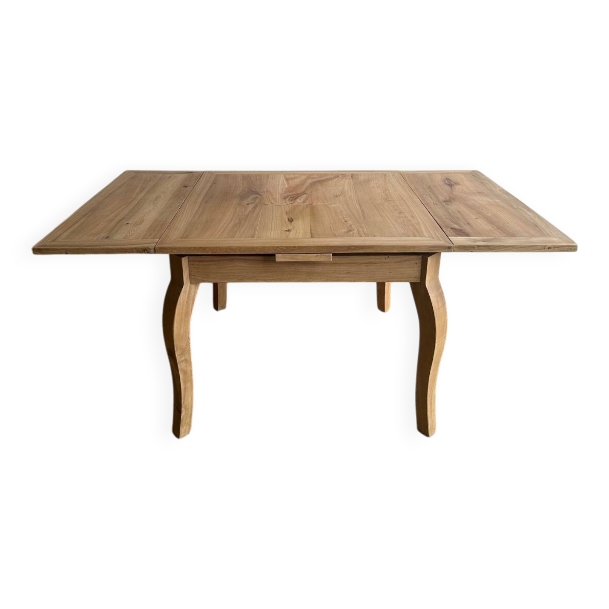 Table ancienne en châtaignier massif rénovée – extensible