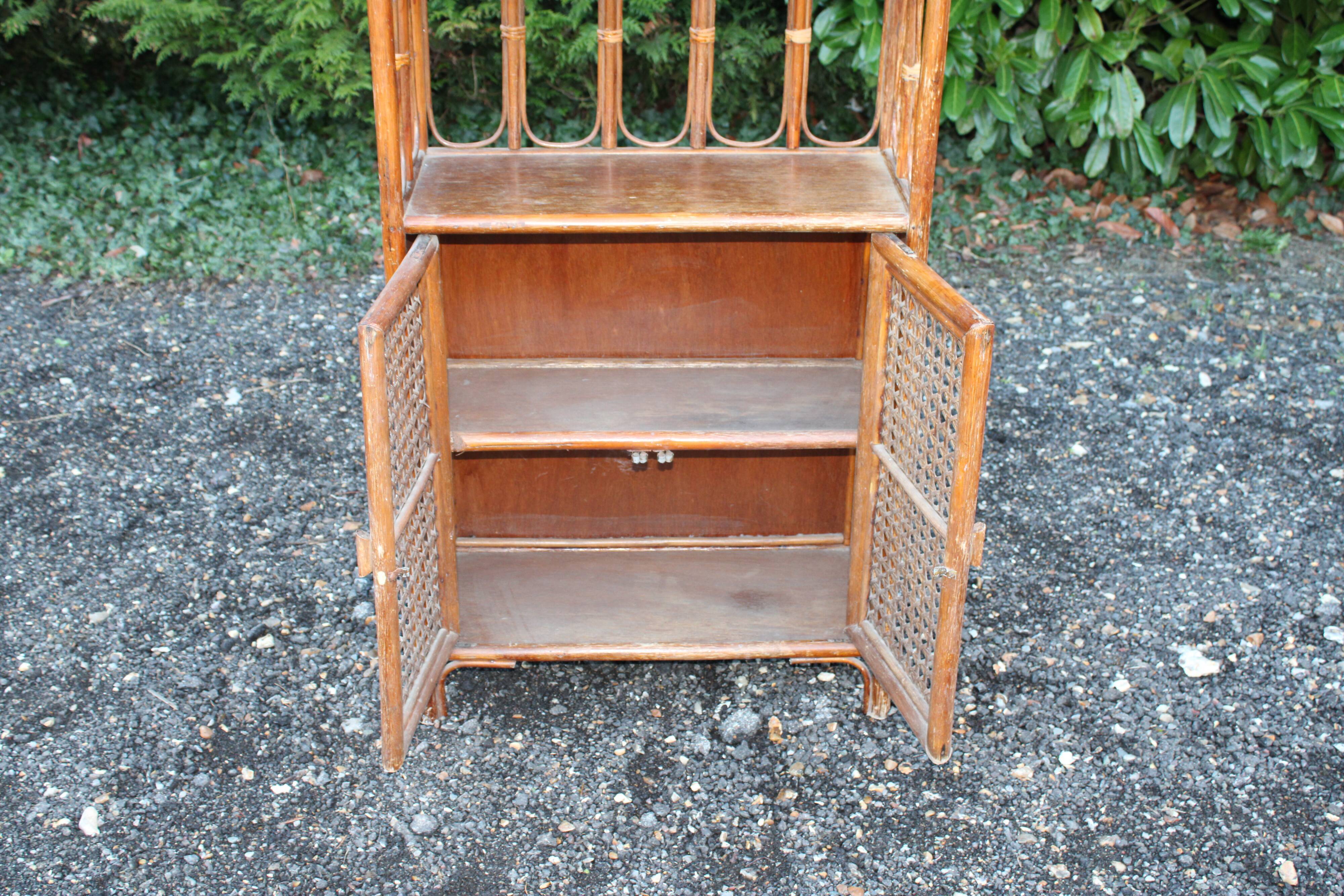 Rattan library