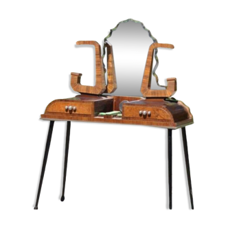 Children's dressing table