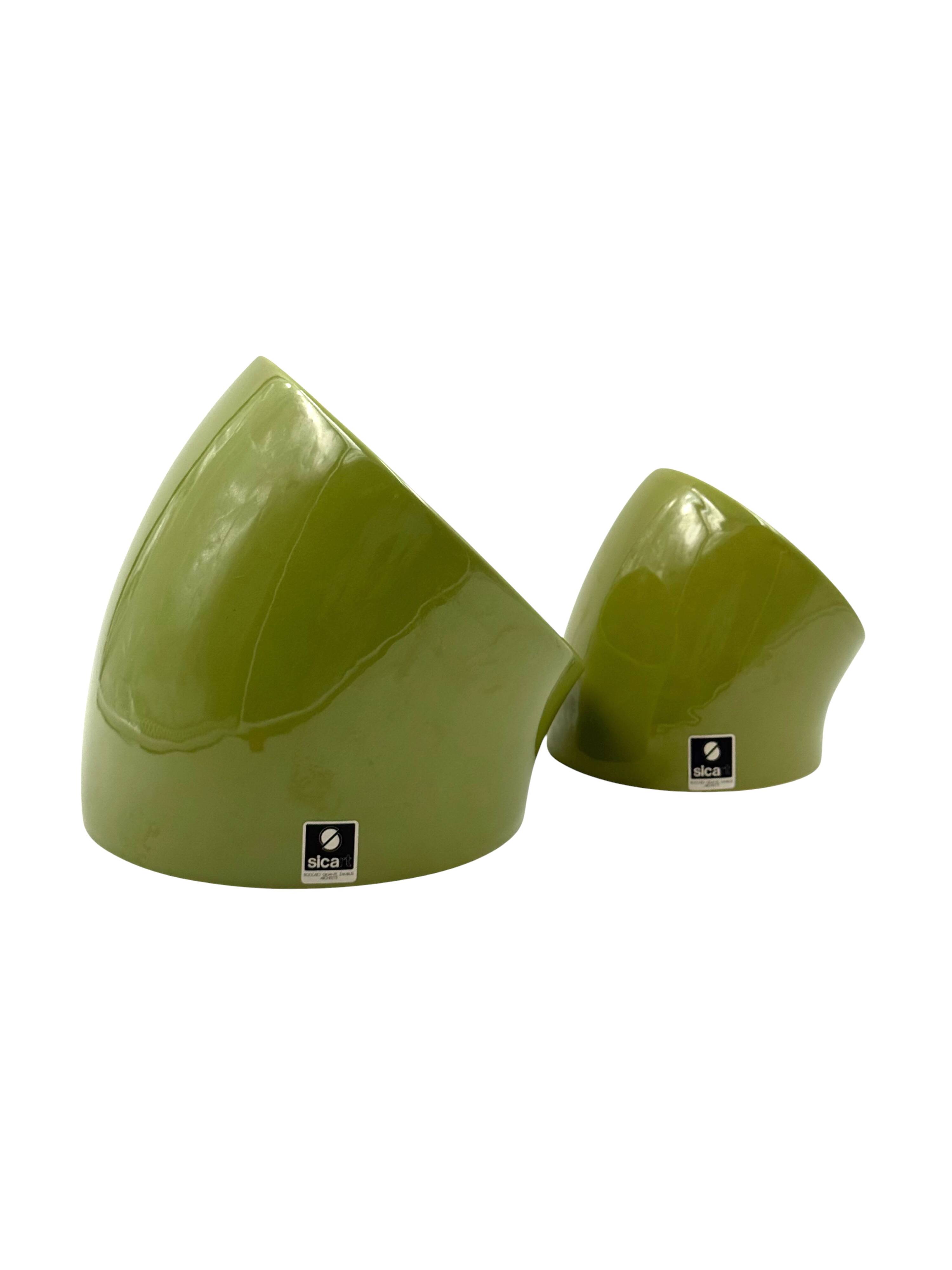 Space age set of 2 green ceramic vide poche, Sicart Italy ca. 1970