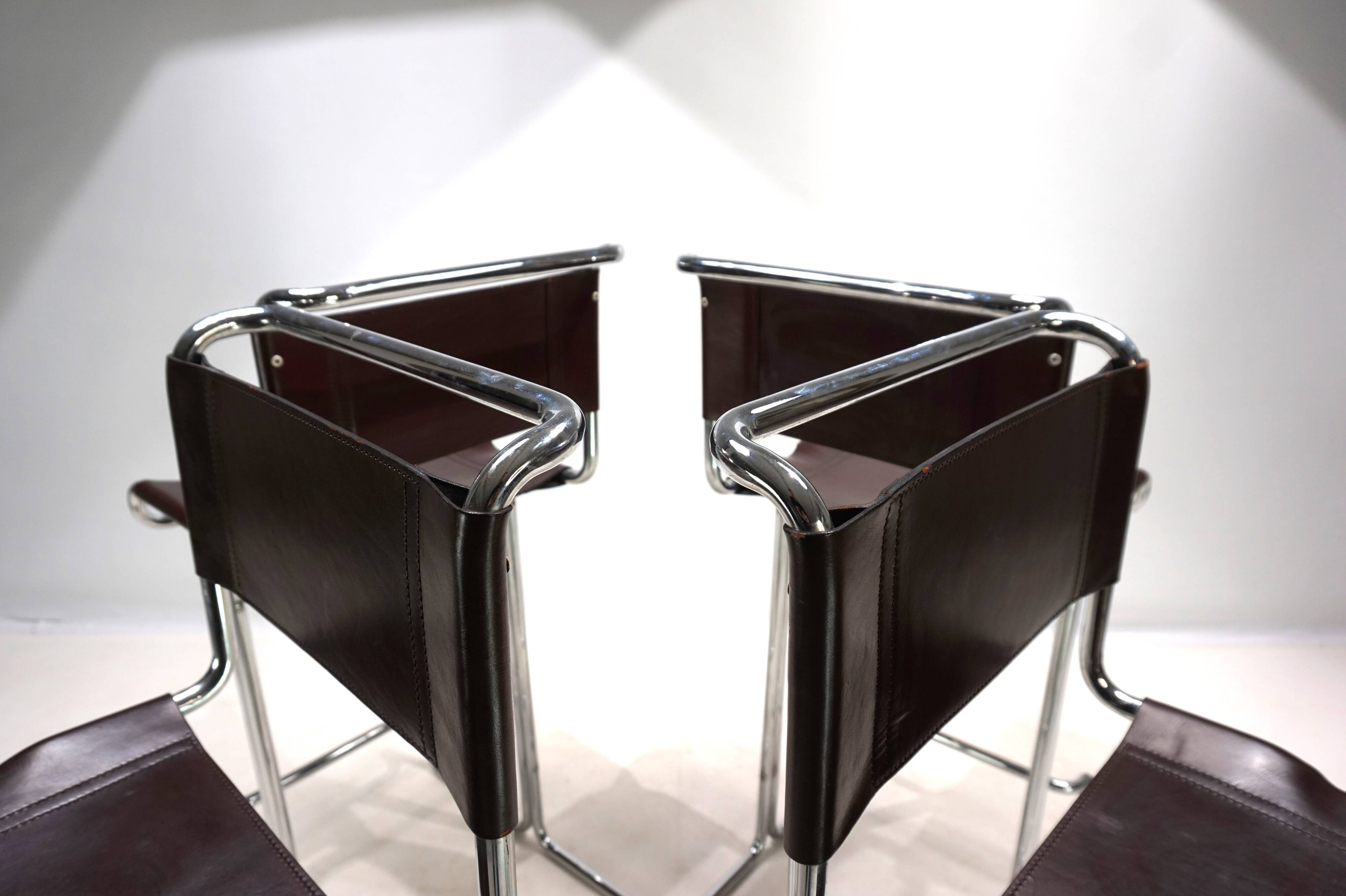 Ensemble de 4 tabourets de bar en acier tubulaire Linea Veam, 1960