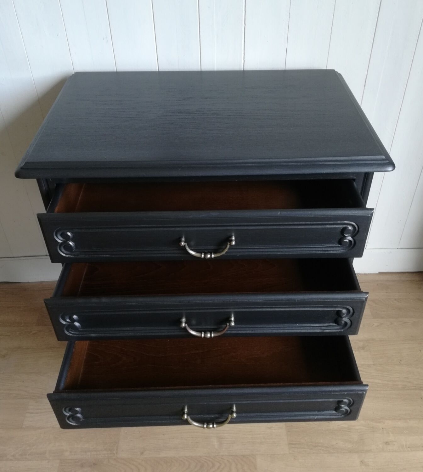 3 drawer chest of drawers