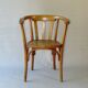 Fauteuil de bureau, bois blond, vers 1930, assise bois