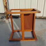 Table basse porte revues scandinave