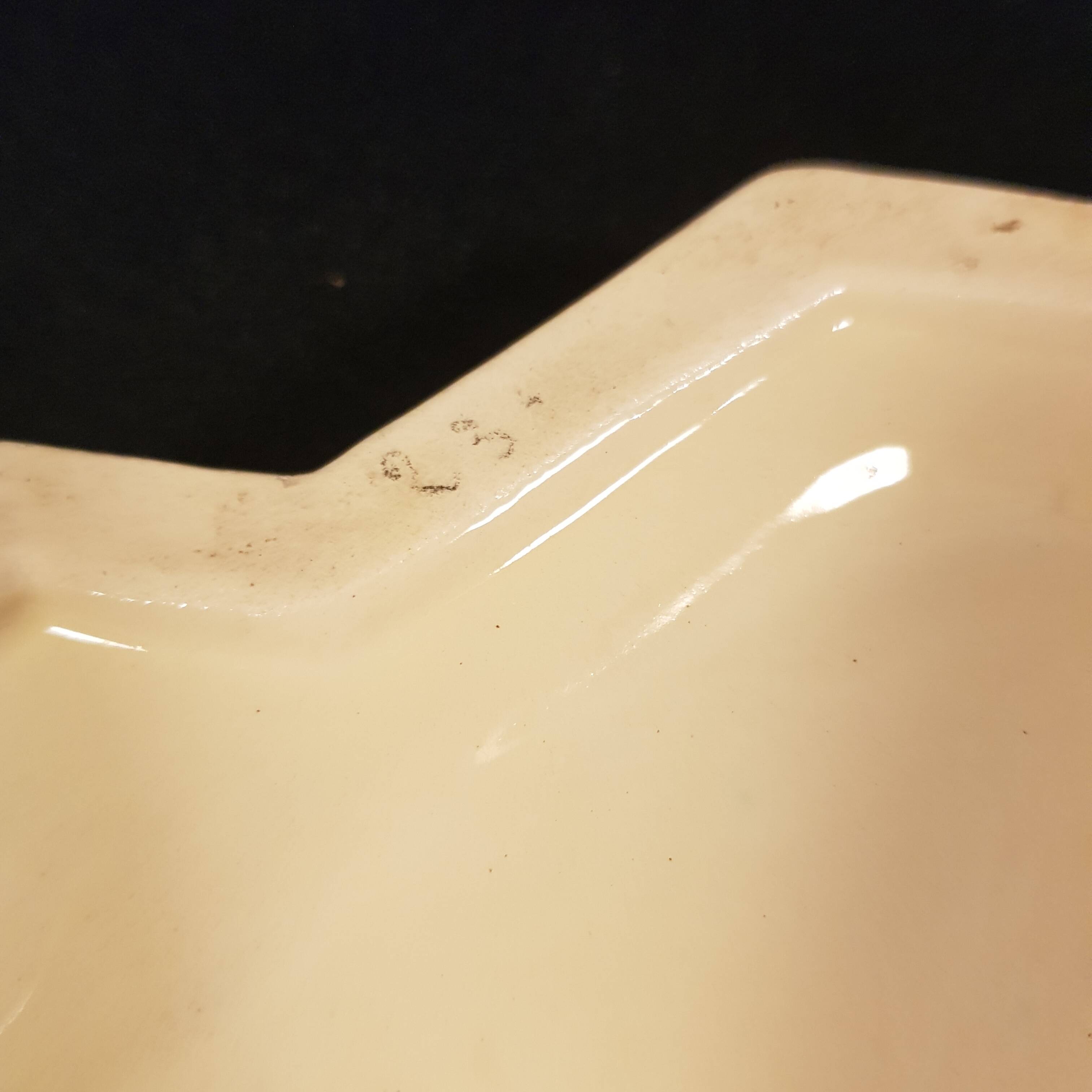 Henriot Quimper ashtray or pocket tray