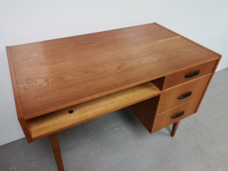 Oak desk