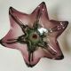 Grand Vide-poche Etoile de Mer/Création Joseph Michael Hospodka/ Verrerie Tchèque Chribska en verre d Art soufflé améthyste/Vert. Diam 24 cm