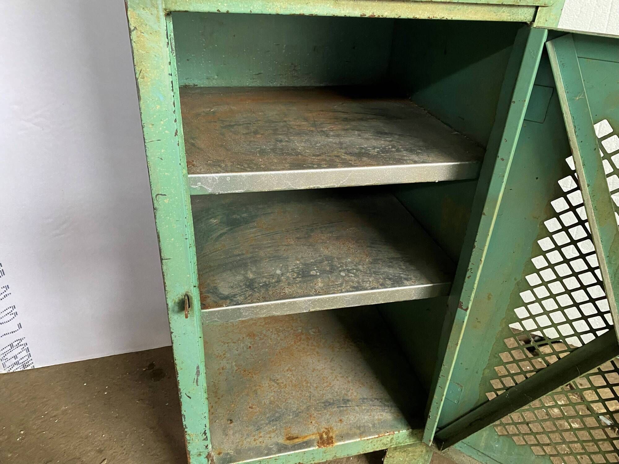 Cabinet with 1 door and 1 industrial metal drawer, 1950