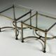 Ensemble de 2 tables d'appoint en métal vintage