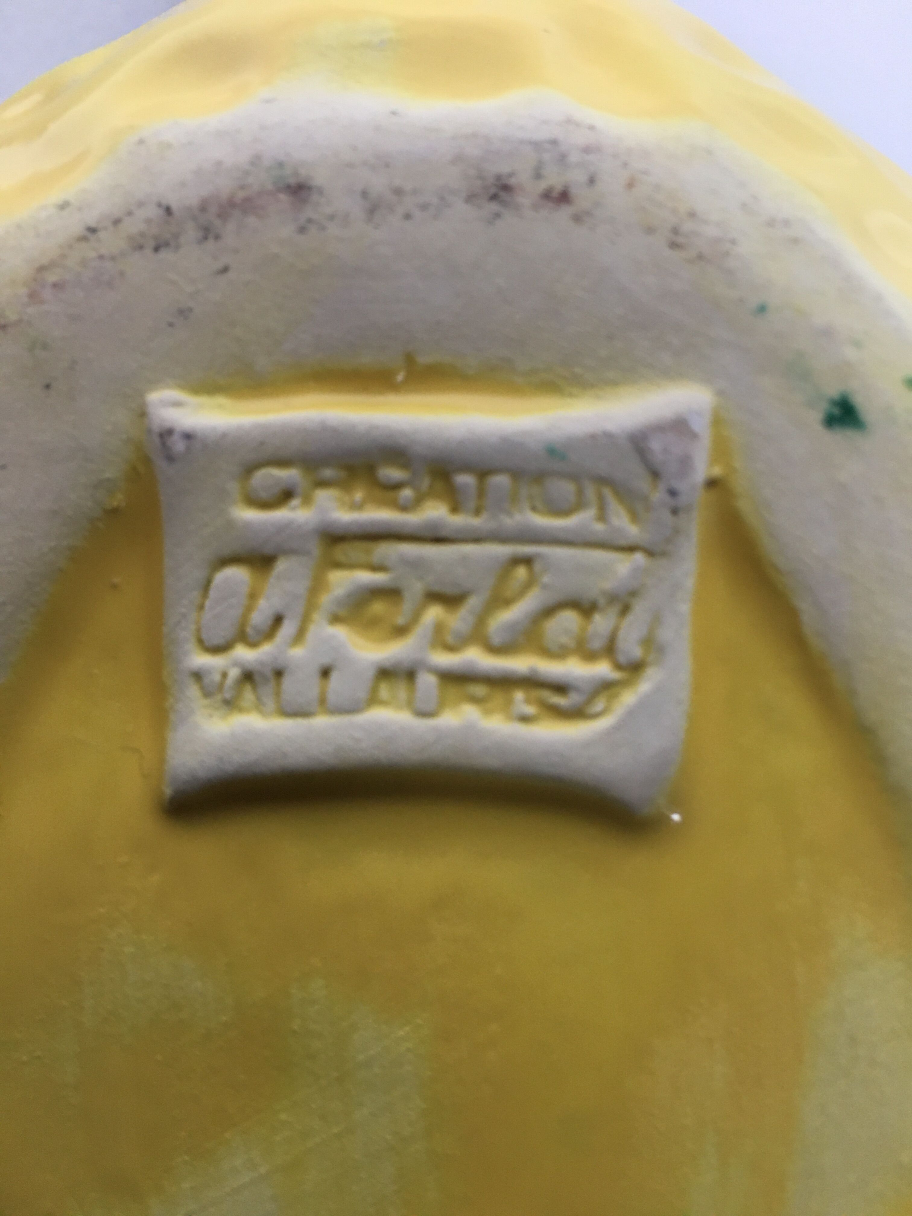 Empty pocket lemon in dabbling