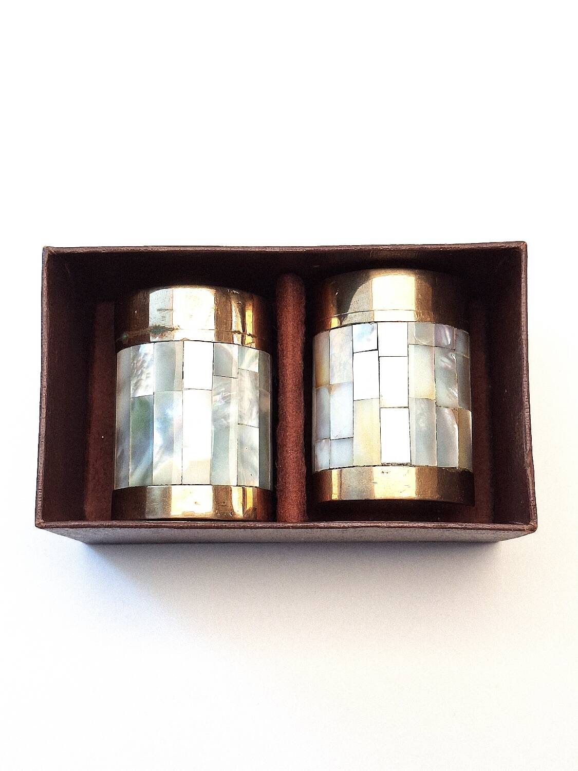 Ensemble sel et poivre Art déco vintage – Laiton et nacre, années 1930-1950