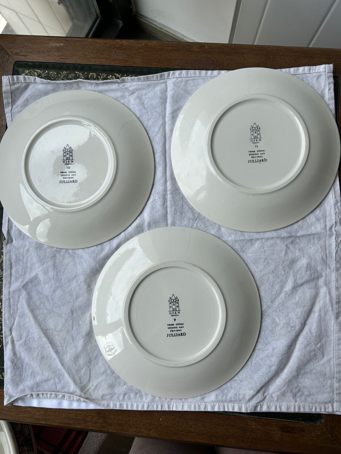 Set of 6 dessert plates Gien - Special edition Julliard