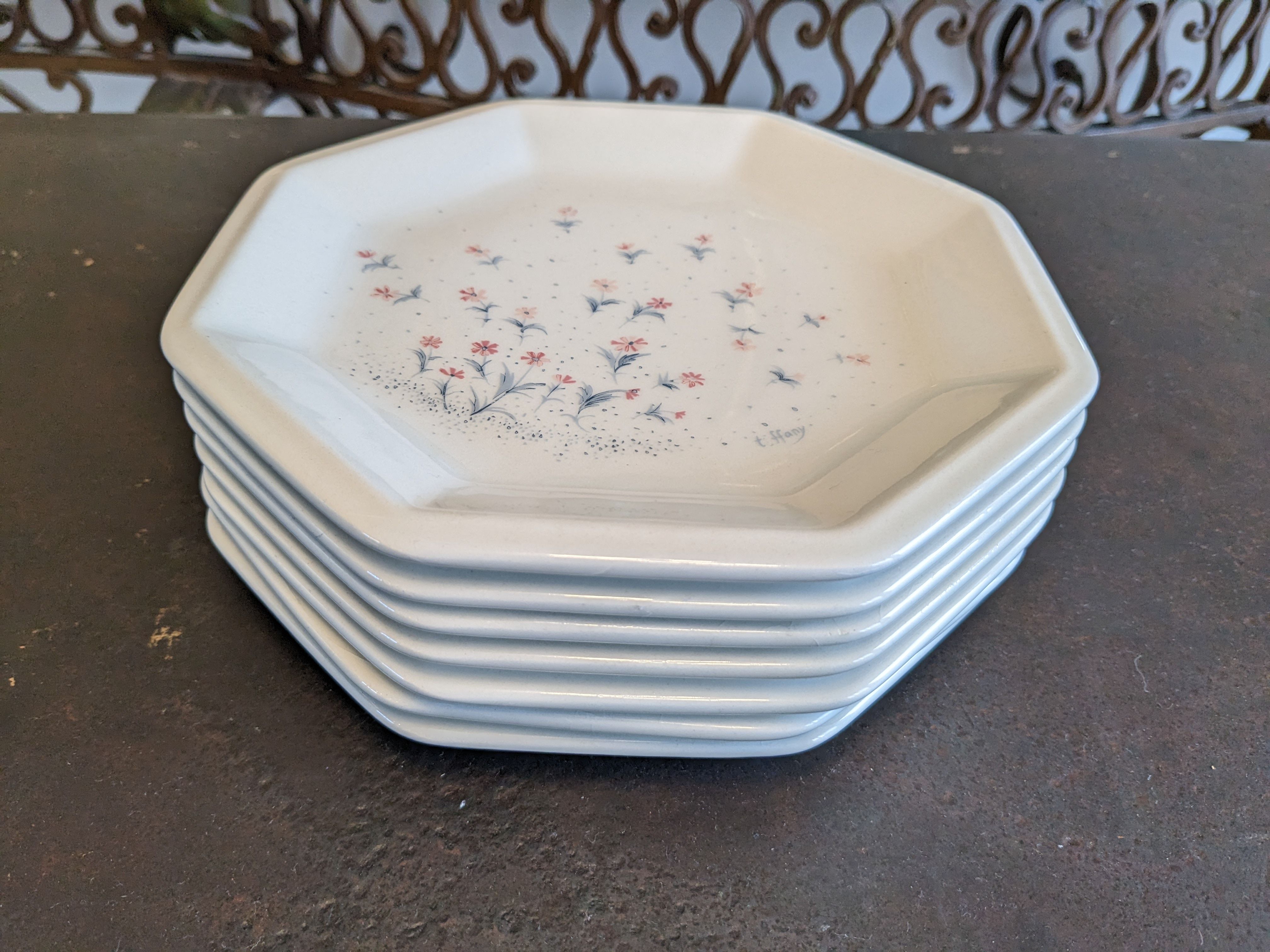 Set of 7 flat plates dessert starter signed from Tiffany Italy