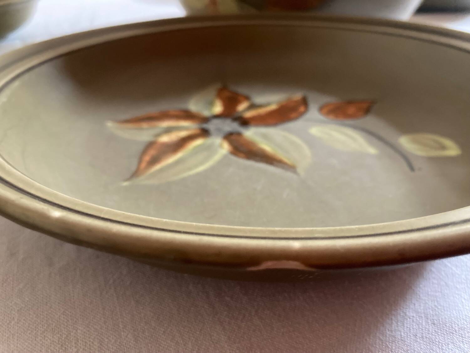 Lot 6 soup plates with soup tureens / Revernay art workshops service