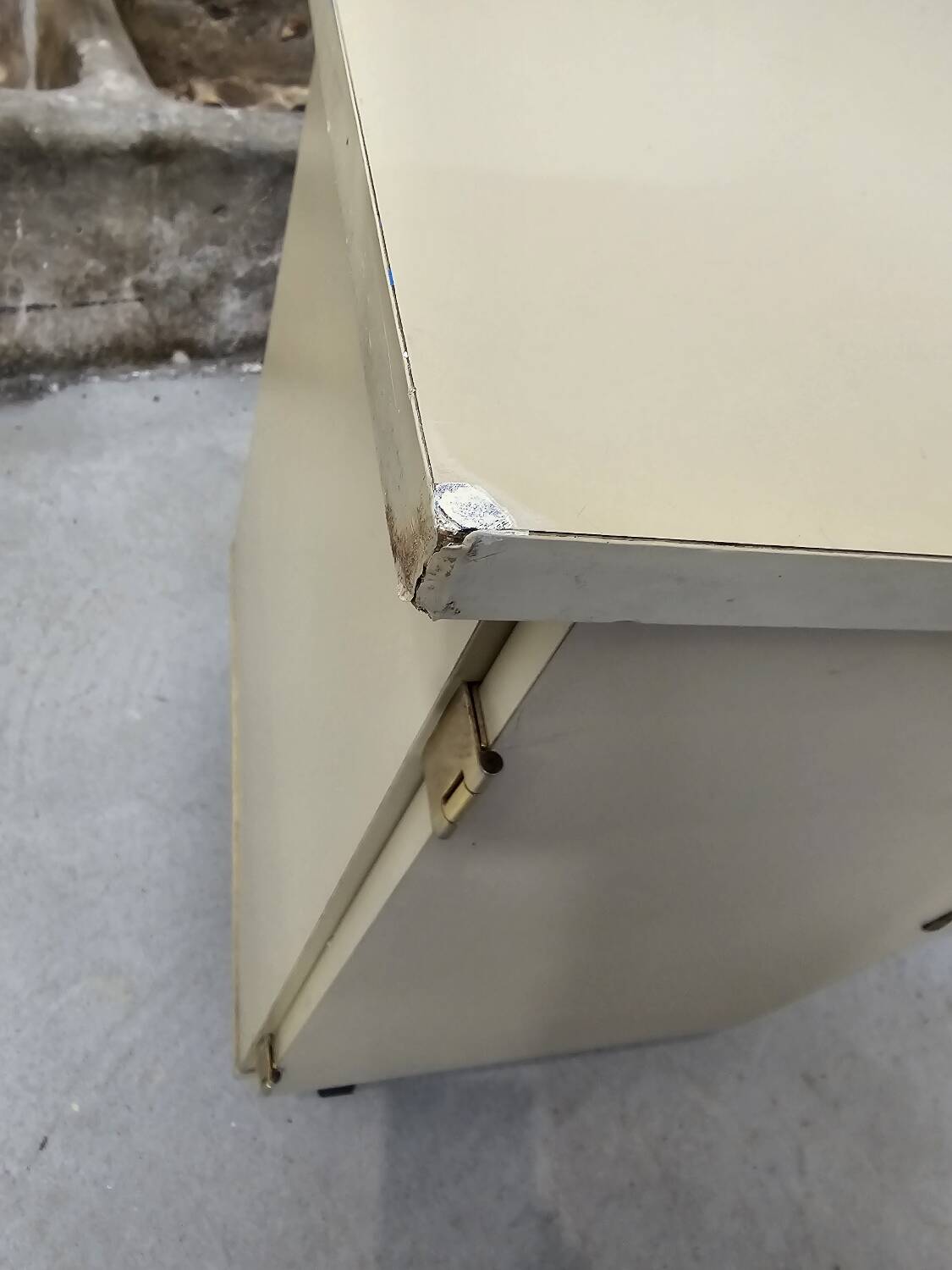 Beige Formica desk 1970
