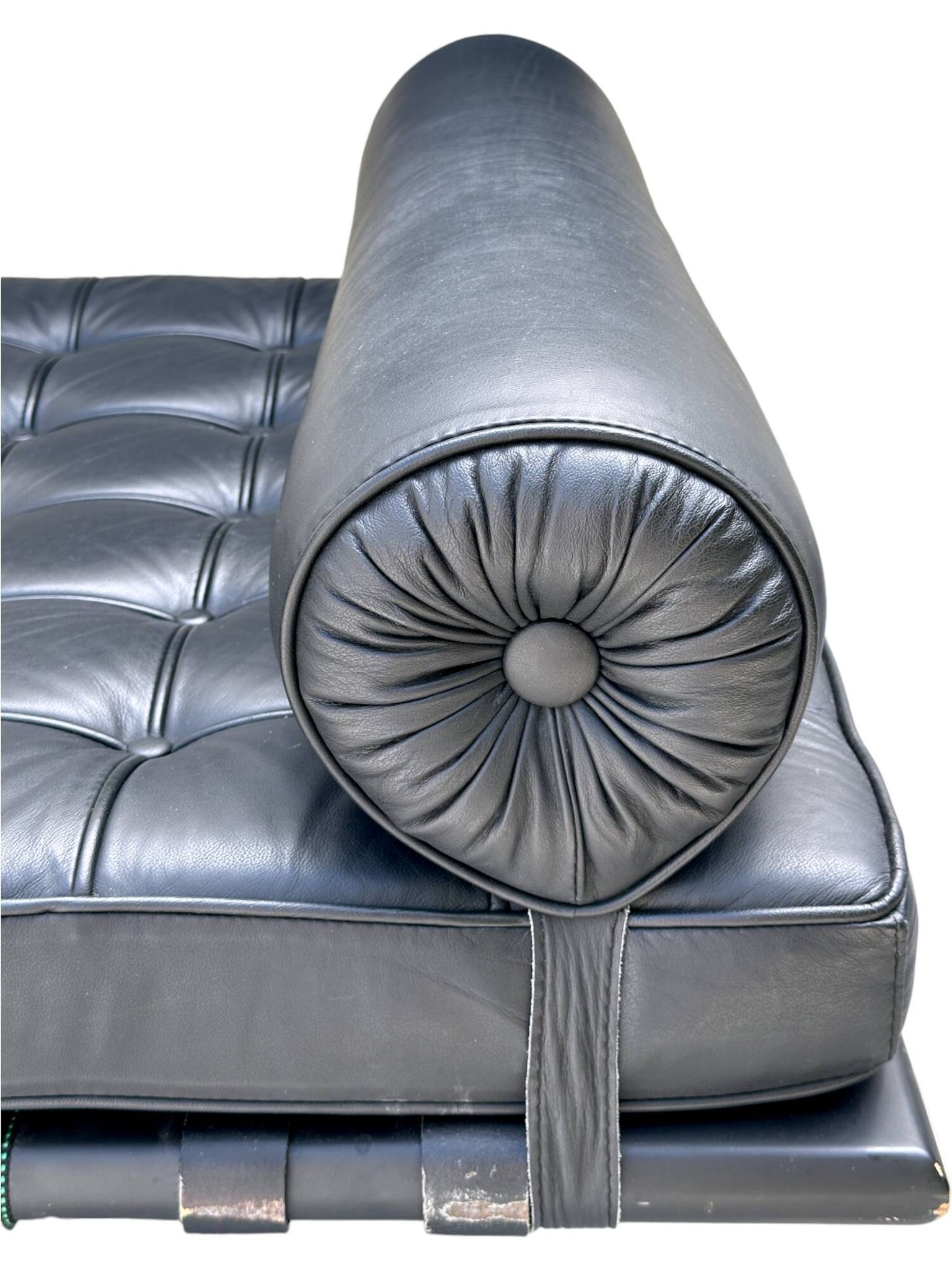 Barcelona daybed by Ludwig Mies Van Der Rohe Bauhaus for Knoll, 1970