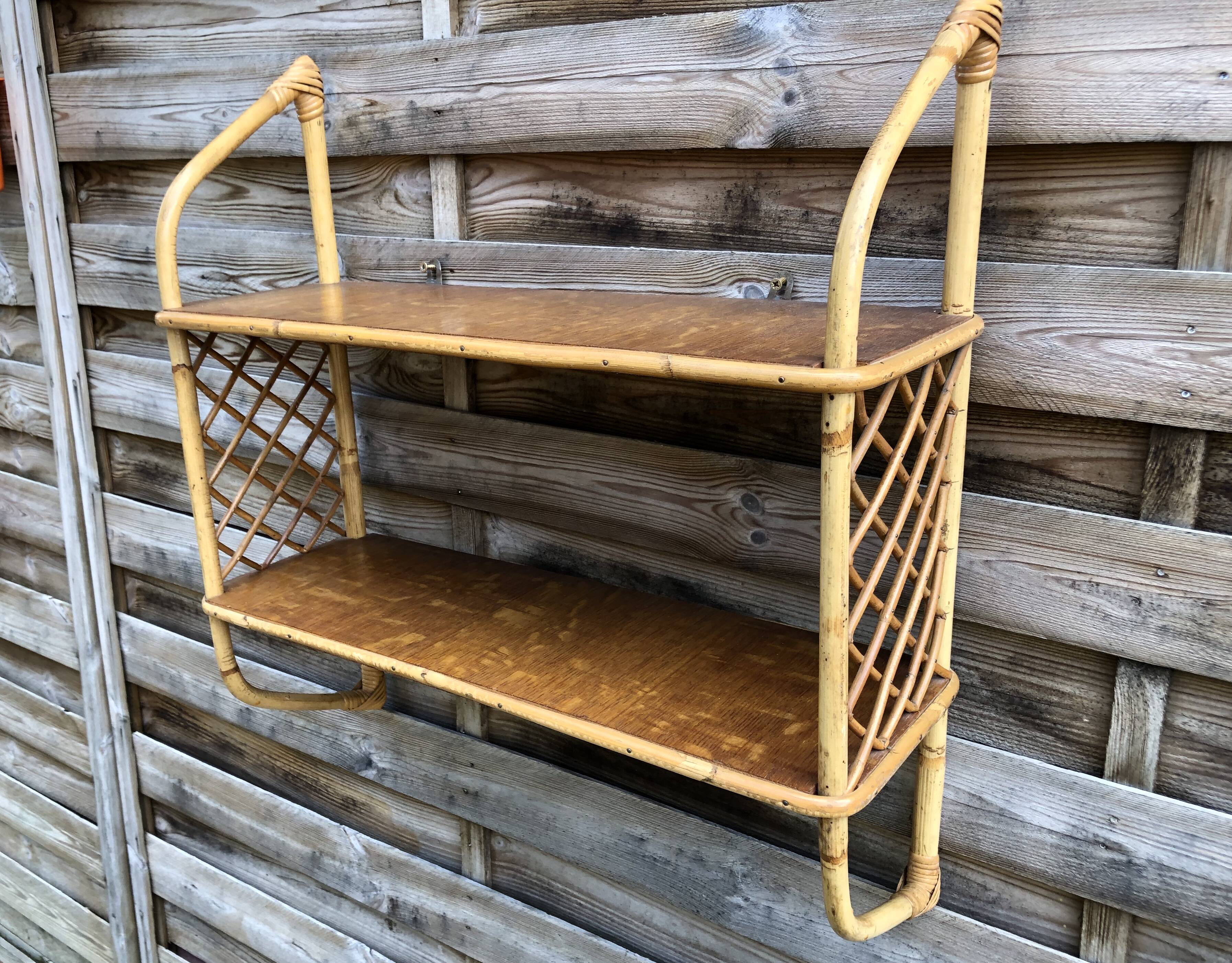 Rattan & oak vintage wall shelf 60's Louis Sognot